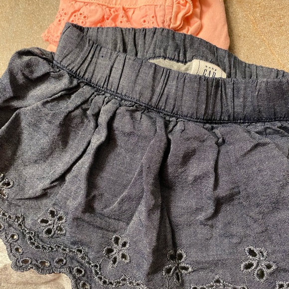 Five outfits (10pcs) Size 6-9month. Unicorn. Watermelon. Heart. Eyelet. - Picture 9 of 11